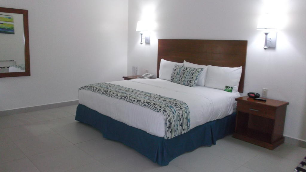 Booye Hotel Navojoa Kamer foto