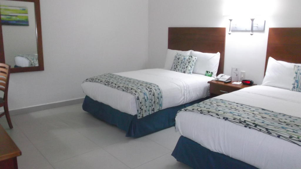 Booye Hotel Navojoa Kamer foto